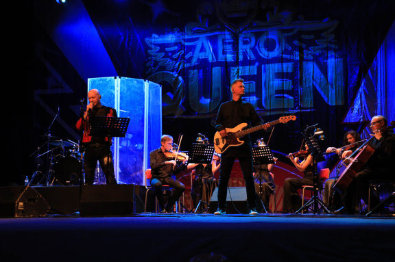 ЛЕГЕНДАРНЫЕ ХИТЫ QUEEN & SCORPIONS. AEROQUEEN С СИМФОНИЧЕСКИМ ОРКЕСТРОМ, Магнитогорск