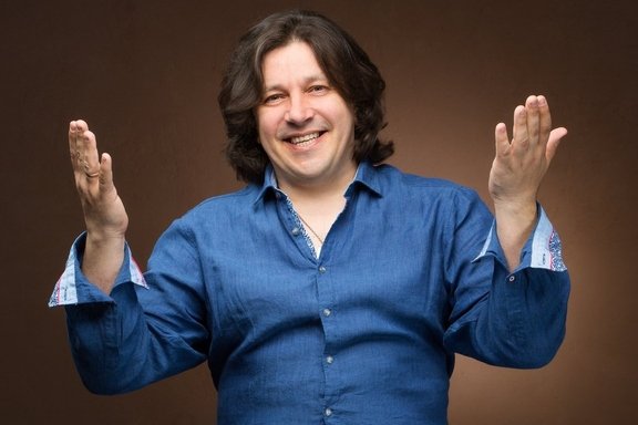 "&Acy;&khcy;&comma; &kcy;&acy;&kcy;&acy;&yacy; &zhcy;&iecy;&ncy;&shchcy;&icy;&ncy;&acy;&excl;" &Scy;&iecy;&rcy;&gcy;&iecy;&jcy; &Dcy;&ucy;&bcy;&rcy;&ocy;&vcy;&icy;&ncy;&comma; &iecy;&khcy;-&Fcy;&rcy;&icy;&scy;&tcy;&acy;&jcy;&lcy;&period; &Mcy;&acy;&gcy;&ncy;&icy;&tcy;&ocy;&gcy;&ocy;&rcy;&scy;&kcy;