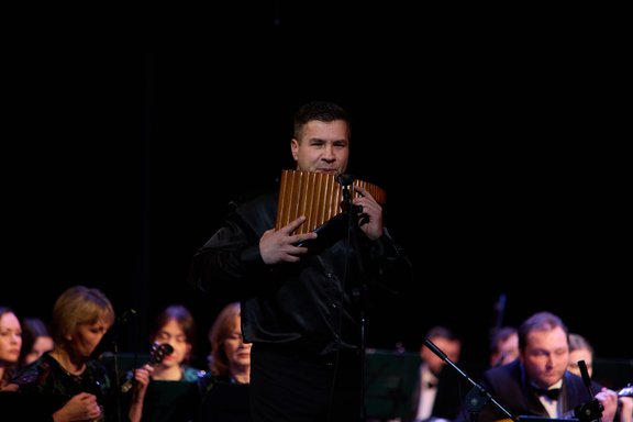 &Ocy;&rcy;&kcy;&iecy;&scy;&tcy;&rcy; &Mcy;&acy;&lcy;&acy;&khcy;&icy;&tcy; &laquo;&Kcy;&rcy;&acy;&scy;&kcy;&icy; &mcy;&icy;&rcy;&acy;&raquo;&comma; &Vcy;&period; &Zcy;&mcy;&iecy;&ucy;&comma; &IEcy;&period; &Tcy;&ocy;&pcy;&chcy;&icy;&jcy;