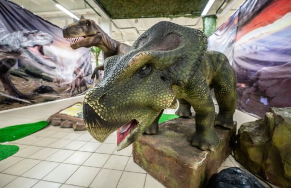 Интерактивная выставка "Вторжение динозавров"